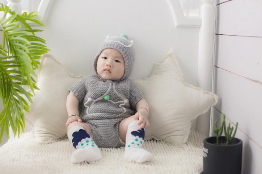 章丘宝宝几个月可以把尿